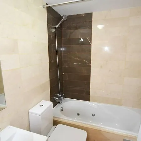 דירה Superb Penthouse In פואנגירולה