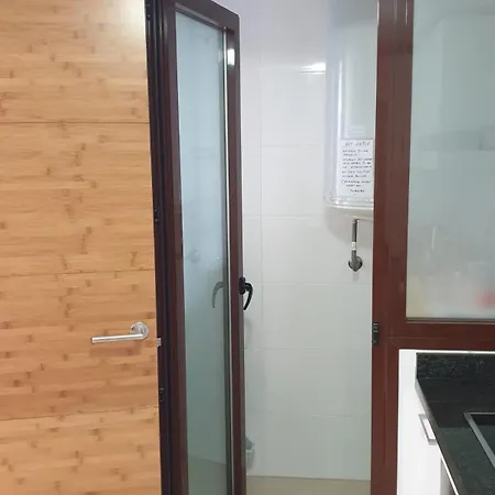 Superb Penthouse In * פואנגירולה